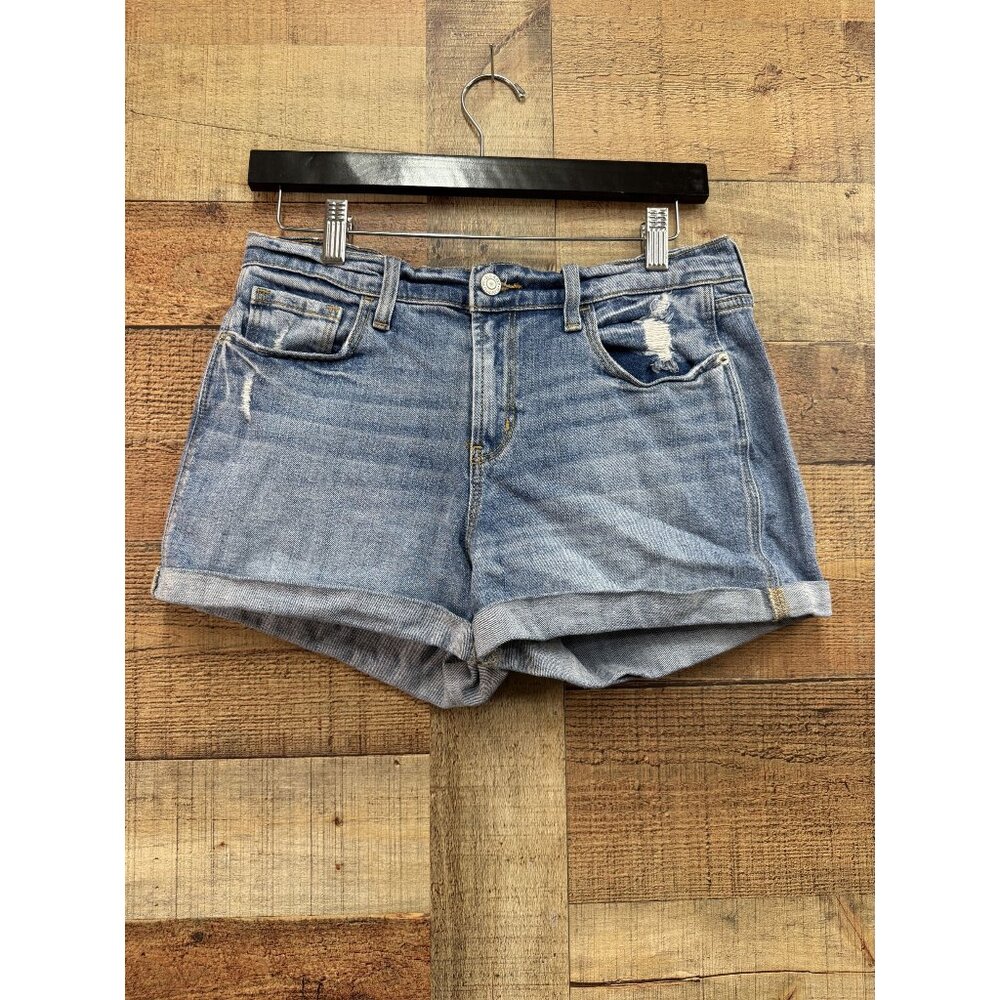 Old Navy Boyfriend Denim Shorts Size 6 Distressed Blue Jean Cuffed Casual - Picture 1 of 7